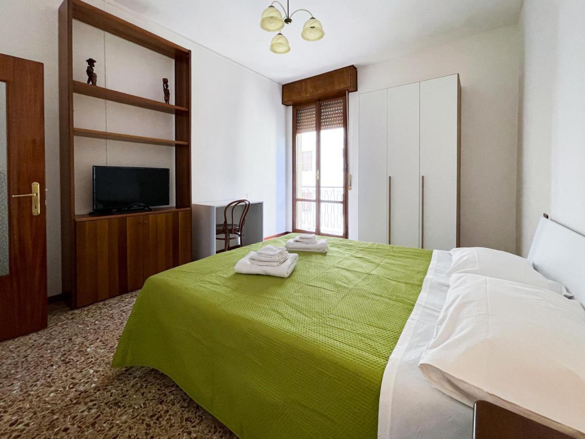 Готель Casa Gramsci - Affitti Brevi Italia Модена Екстер'єр фото