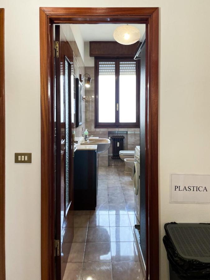 Готель Casa Gramsci - Affitti Brevi Italia Модена Екстер'єр фото